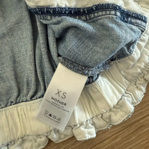 MOTHER The Fly Away Ruffled Denim Jacket - Picture 4 of 7